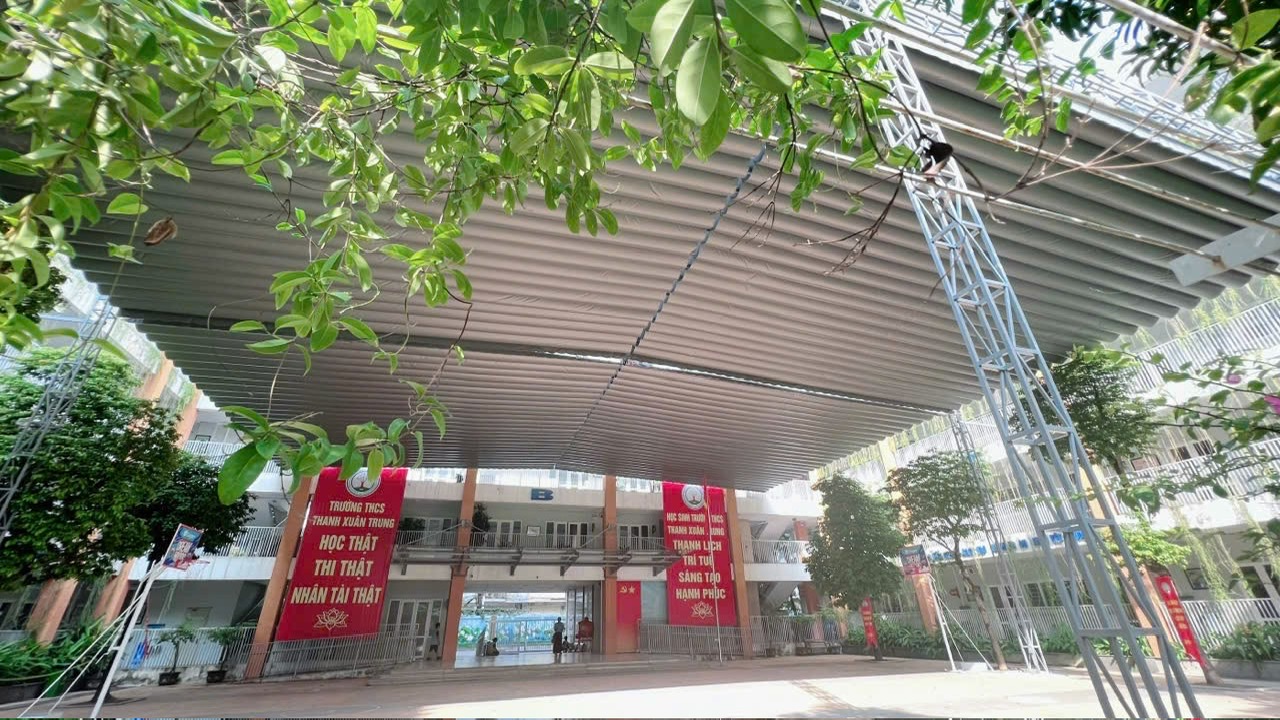 bạt che nắng trường học
