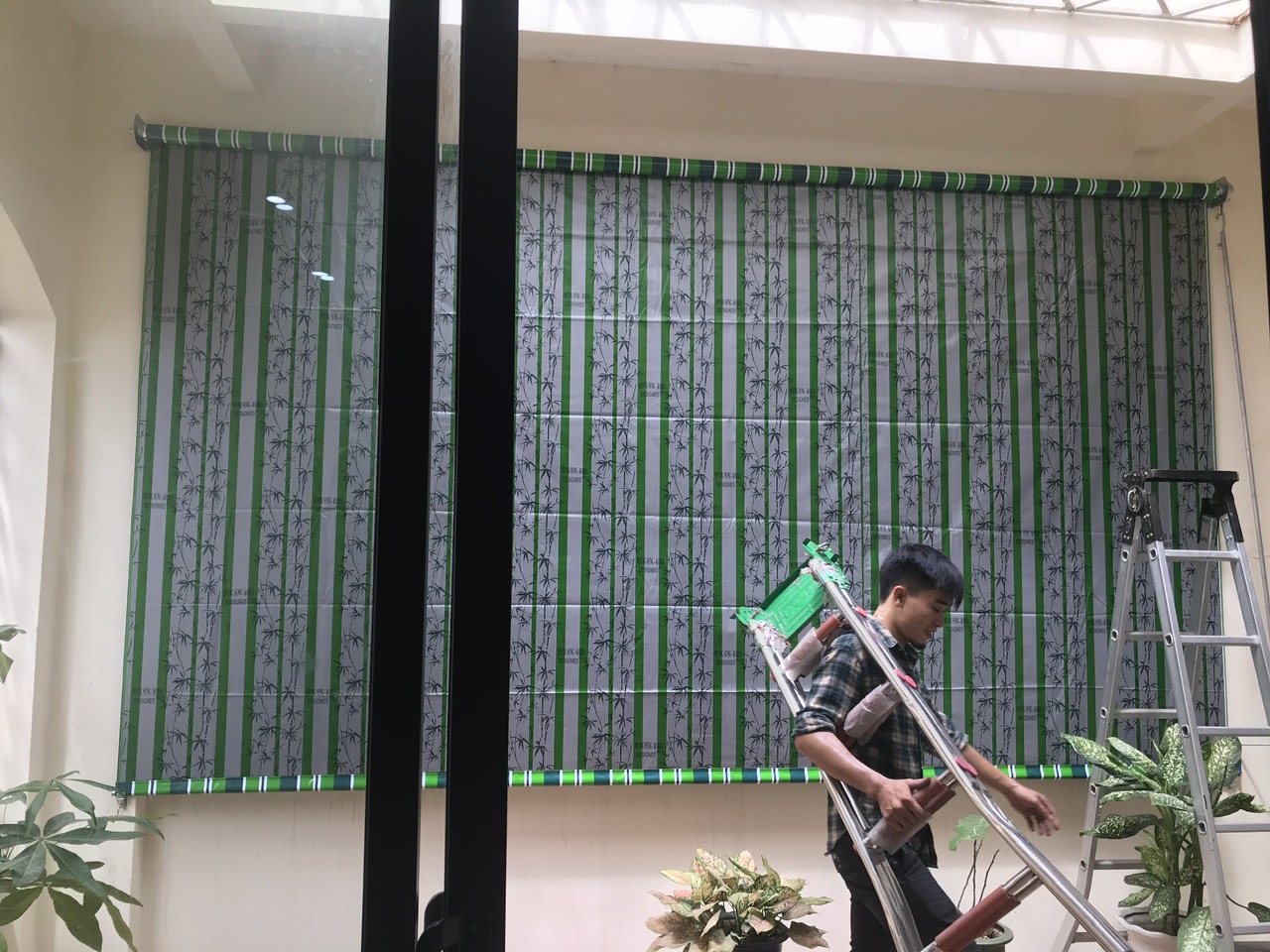 bạt che nắng mưa ban công