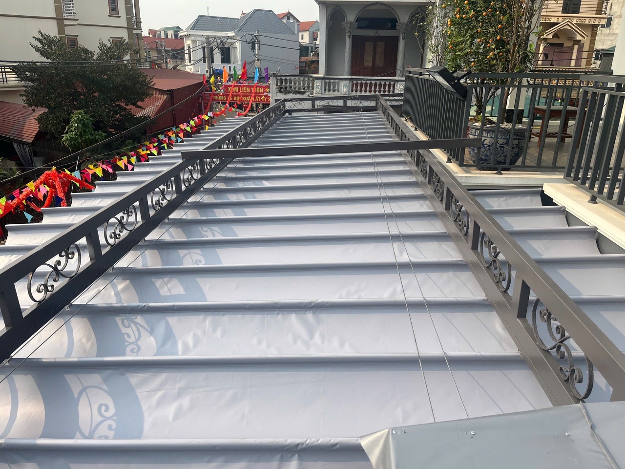 bạt xếp tự động