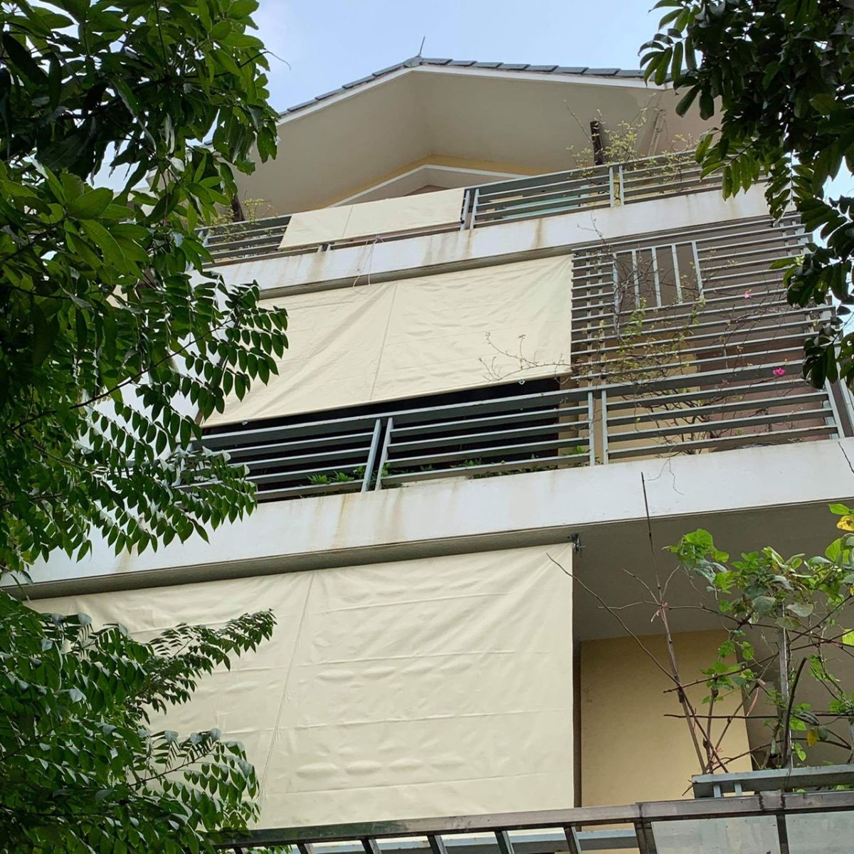 mành che nắng ban công