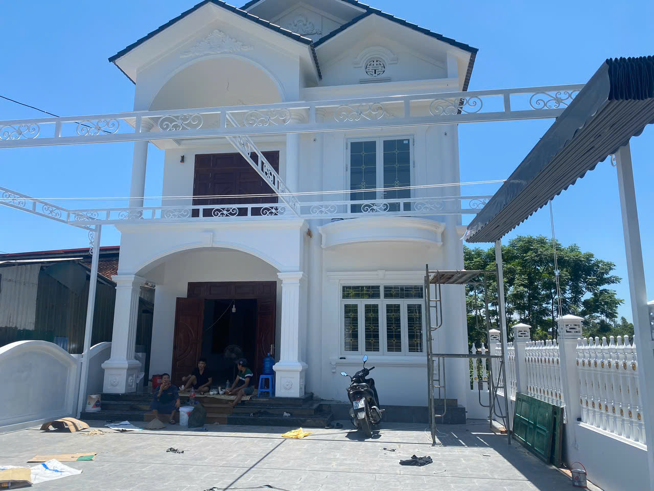 bạt xếp sân vườn