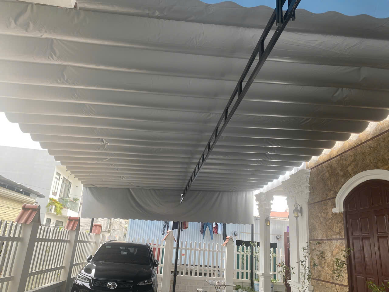 mái xếp sân vườn