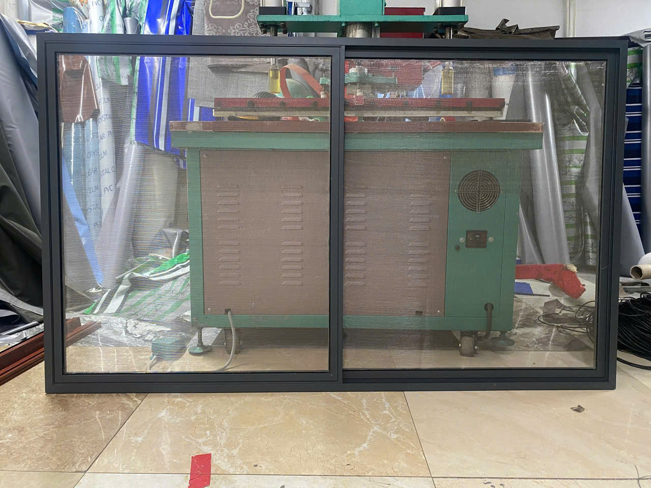 cửa lưới chống muỗi dạng lùa