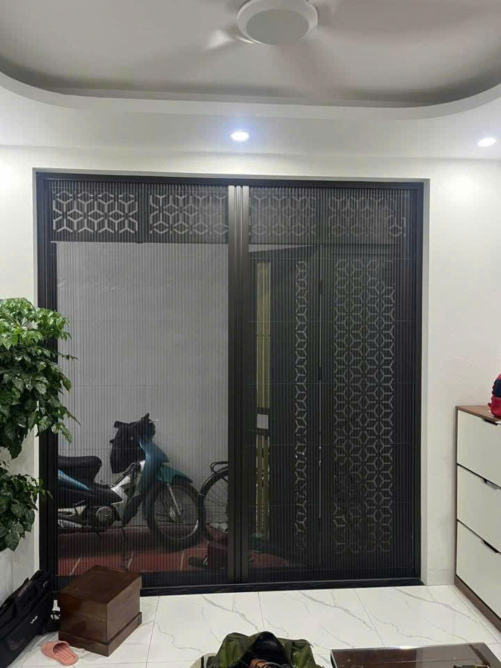 cửa chống muỗi xếp xích
