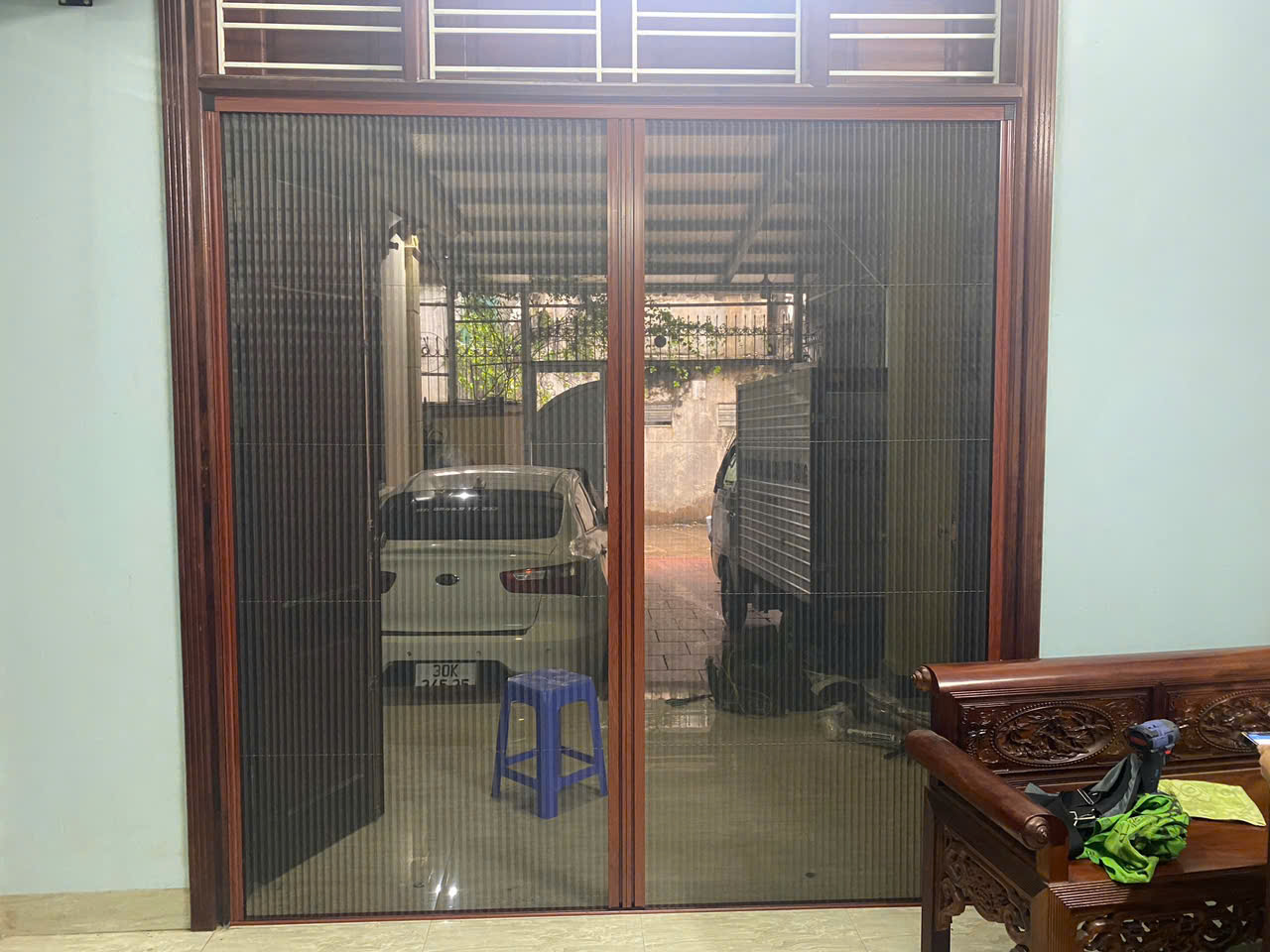 cửa chống muỗi linh kiện đồng