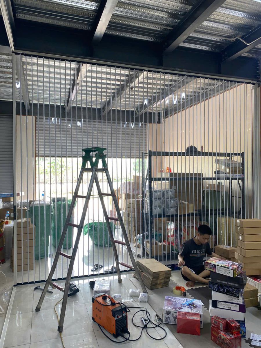 cửa xếp lá nhựa trong suốt