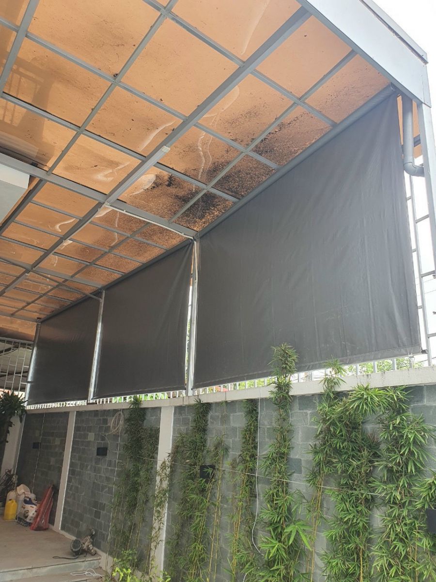 bạt che nắng tự cuốn